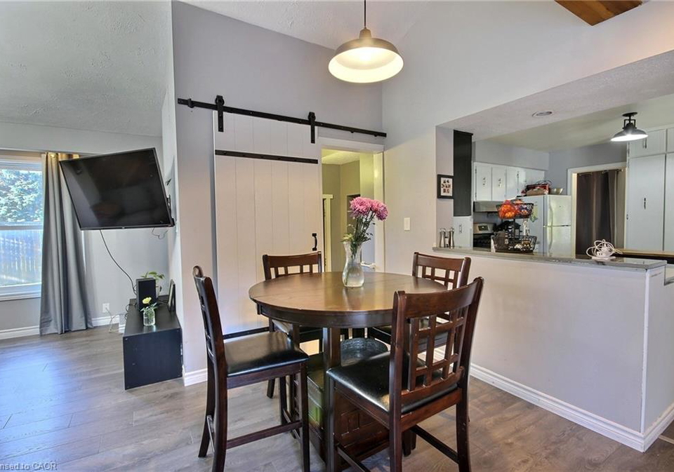 2-kilberg-court-listowel-ontario-40774556