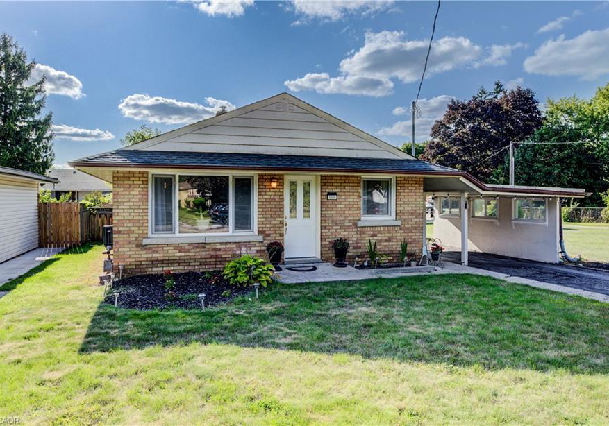 1584-concession-road-cambridge-ontario-40774612