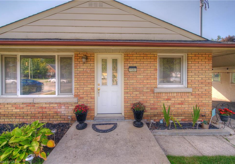 1584-concession-road-cambridge-ontario-40774612