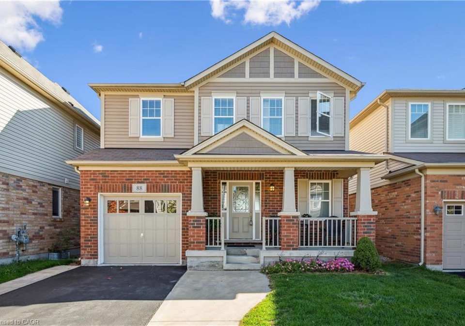 88-fletcher-circle-cambridge-ontario-40774638