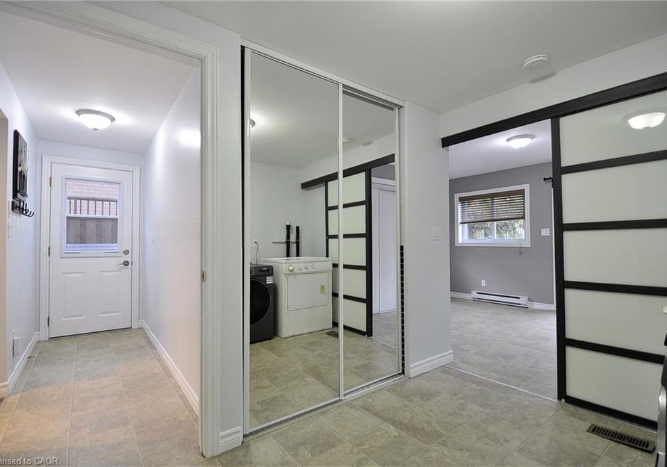 1029-valentine-drive-cambridge-ontario-40774671
