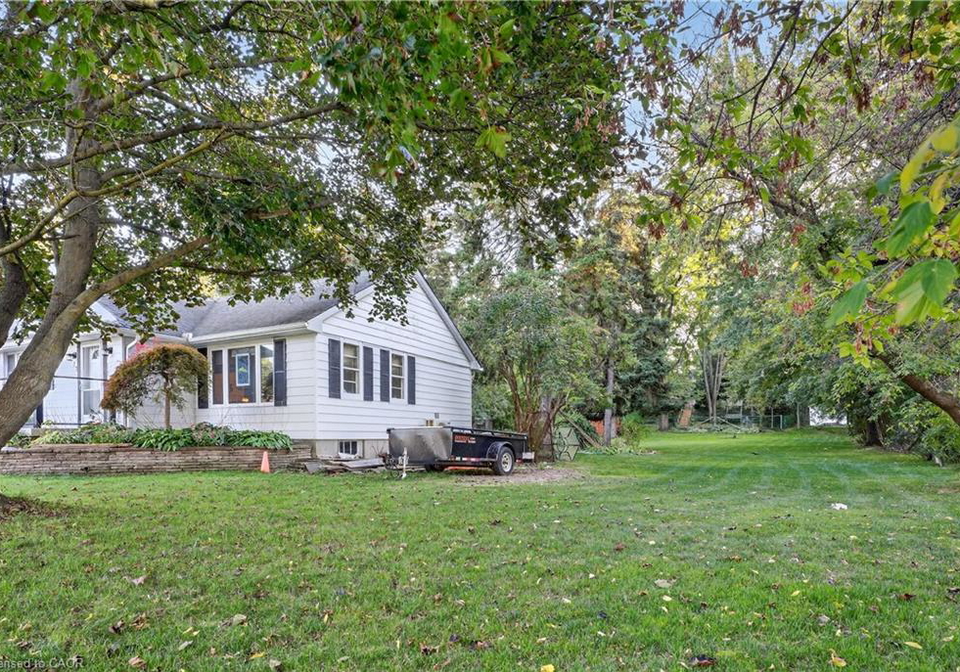 13-roosevelt-avenue-waterloo-ontario-40774674