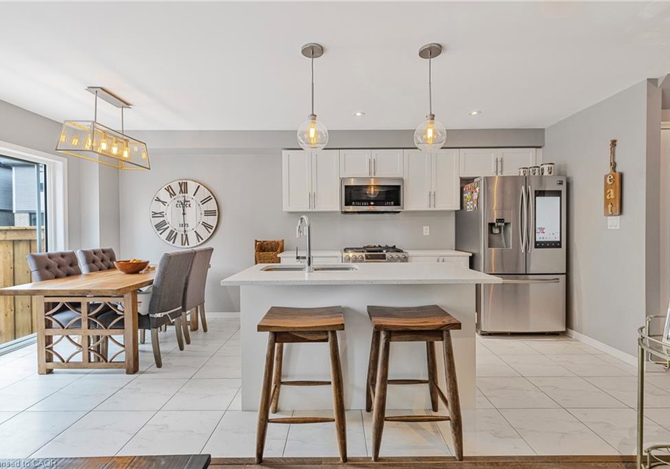 154-maclachlan-avenue-caledonia-ontario-40774776