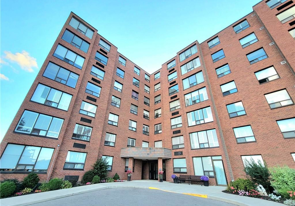 99-donn-avenue-stoney-creek-ontario-40774823