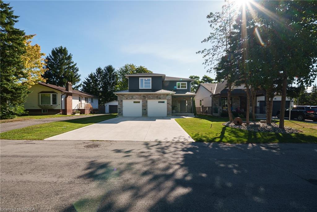 38-lakeview-avenue-port-dover-ontario-40774832
