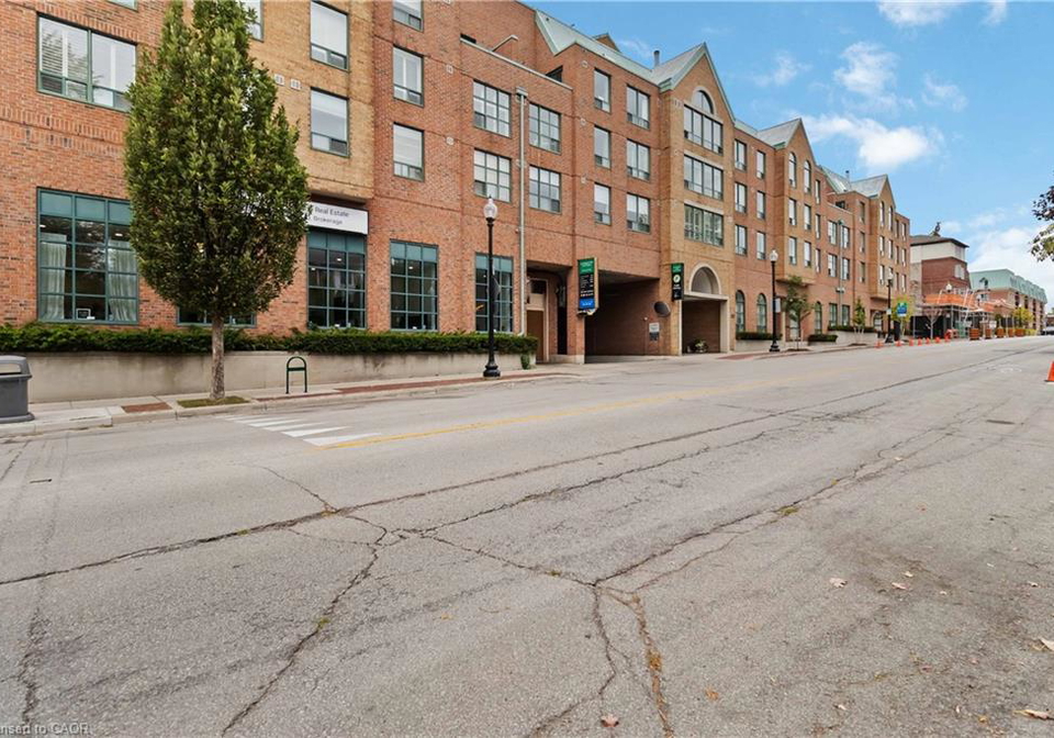 221-robinson-street-oakville-ontario-40774843