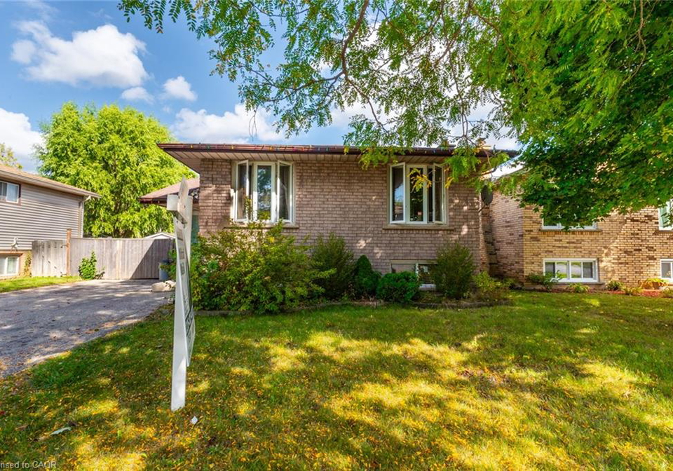 9-beaver-crescent-brantford-ontario-40774853