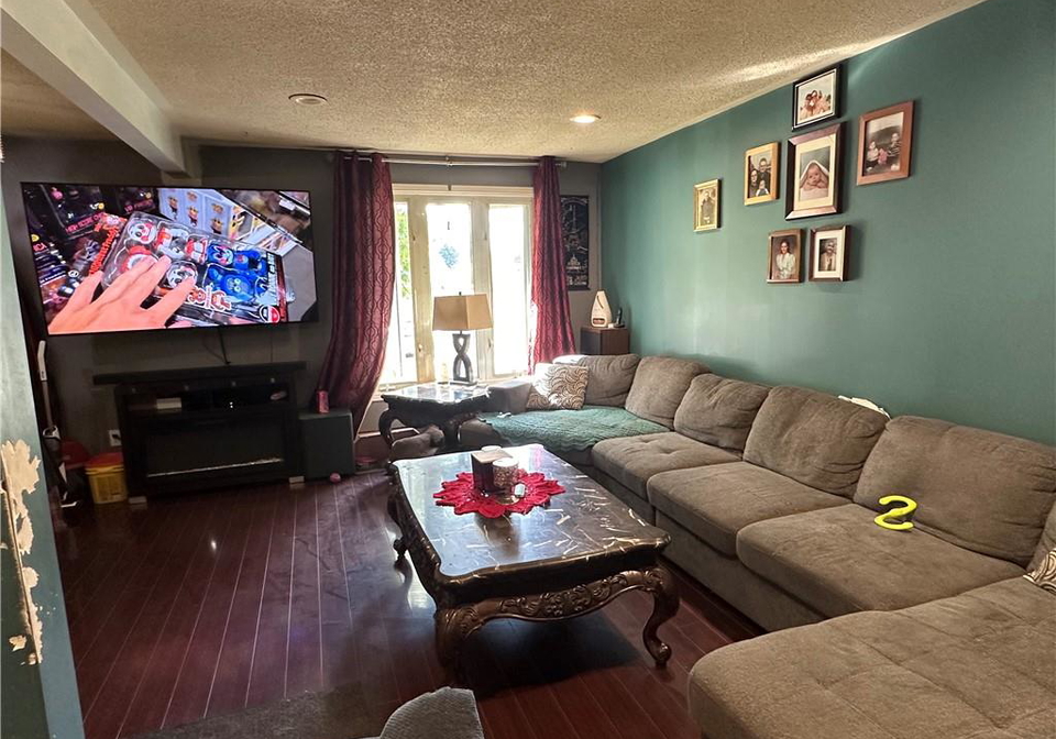 9-beaver-crescent-brantford-ontario-40774853