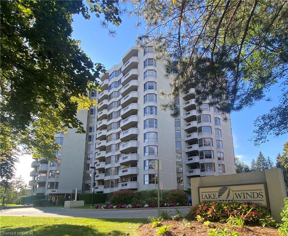 1201-north-shore-boulevard-e-burlington-ontario-40774881