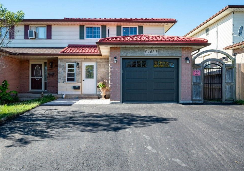 107-dinison-crescent-kitchener-ontario-40774909