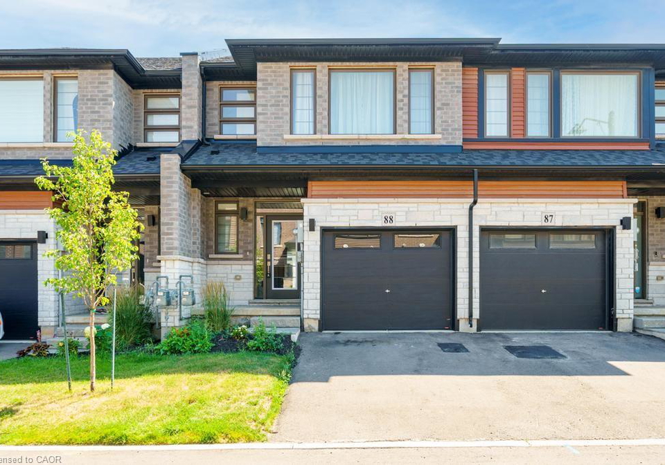 120-court-drive-paris-ontario-40774916