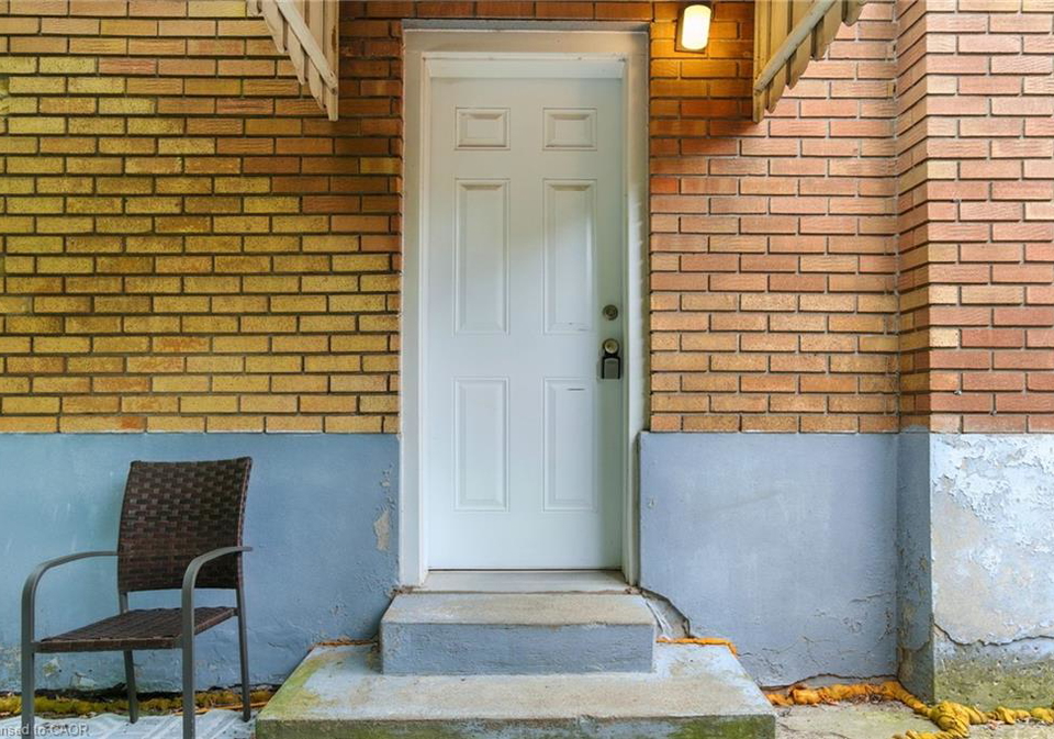 6044-grey-avenue-niagara-falls-ontario-40774960