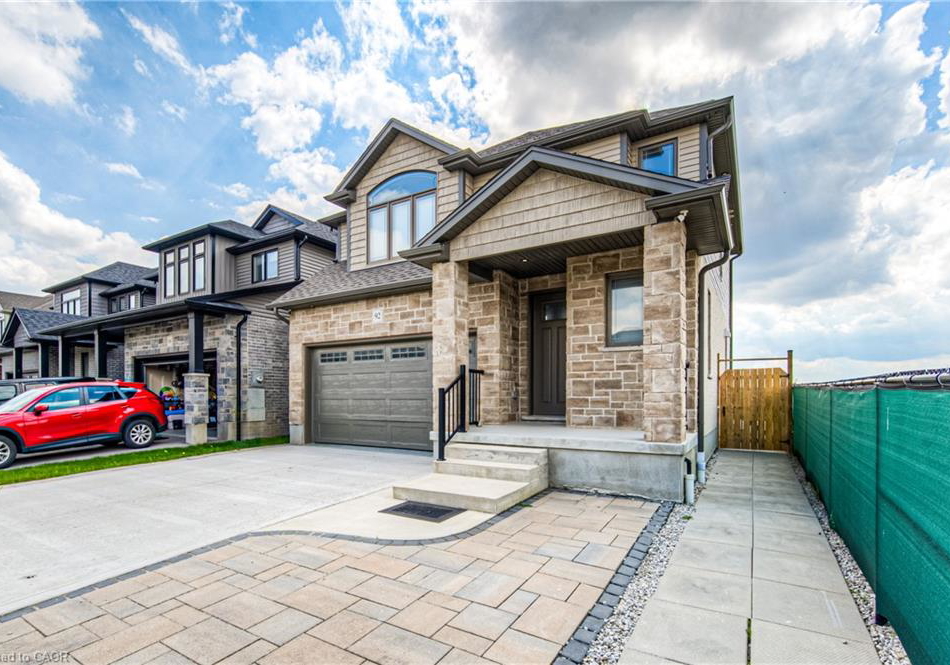 92-lasby-lane-breslau-ontario-40775013
