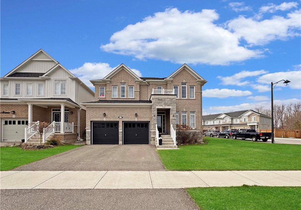 37-drake-avenue-paris-ontario-40775091