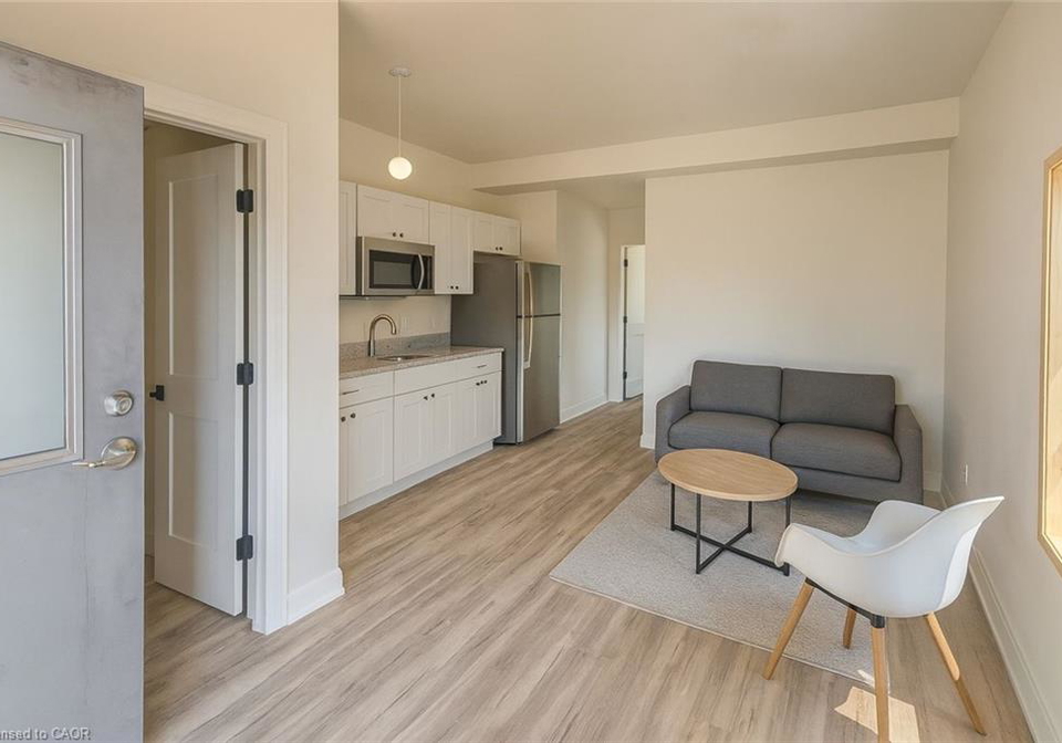 27-queenston-street-st-catharines-ontario-40775163