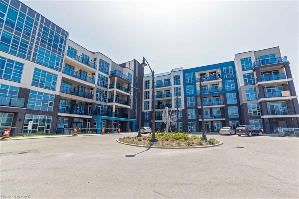 10-concord-place-grimsby-ontario-40775200