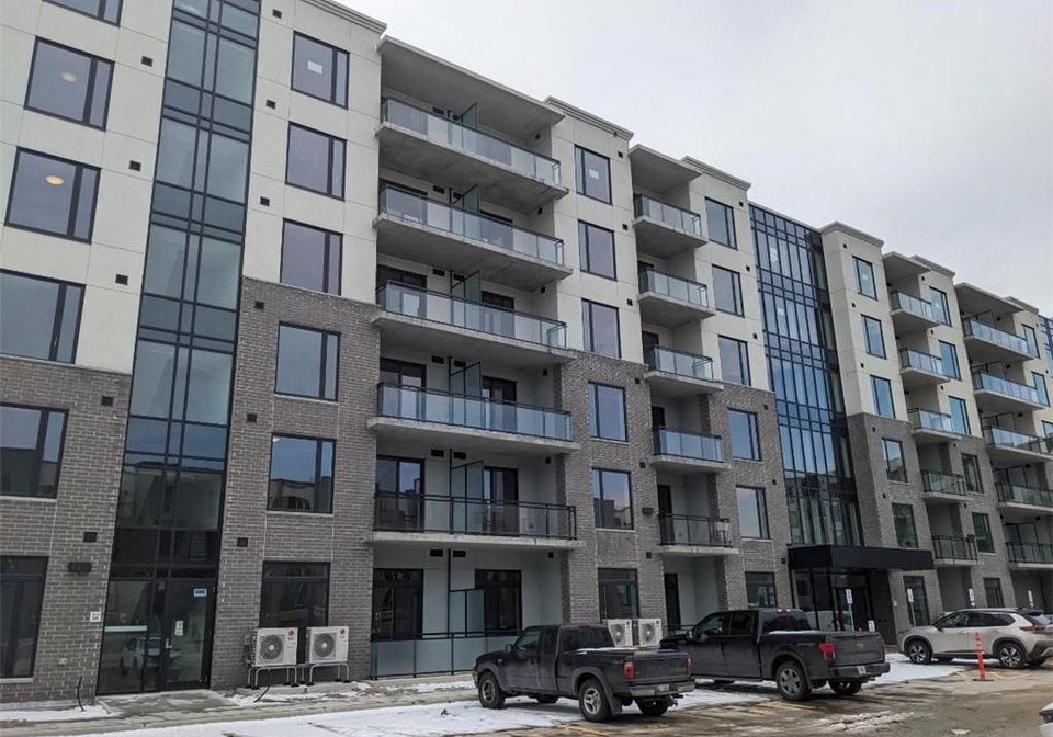 102-107-roger-street-waterloo-ontario-40775281