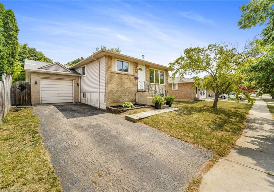 50-odessa-street-hamilton-ontario-40775285