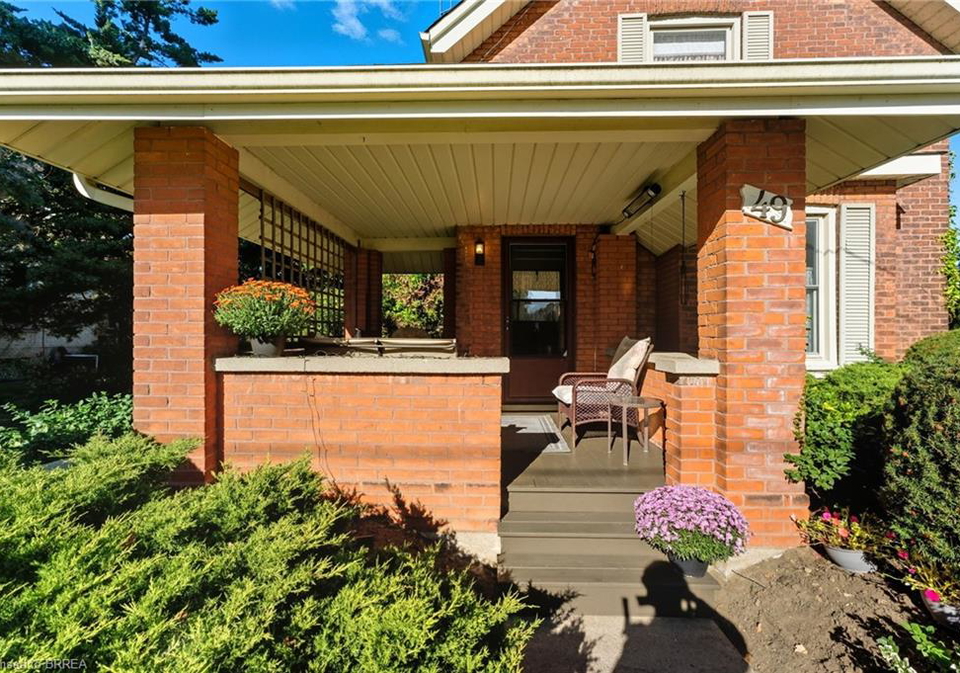 49-st-andrew-street-paris-ontario-40775305