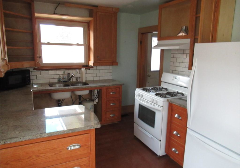 140-grand-street-brantford-ontario-40775380