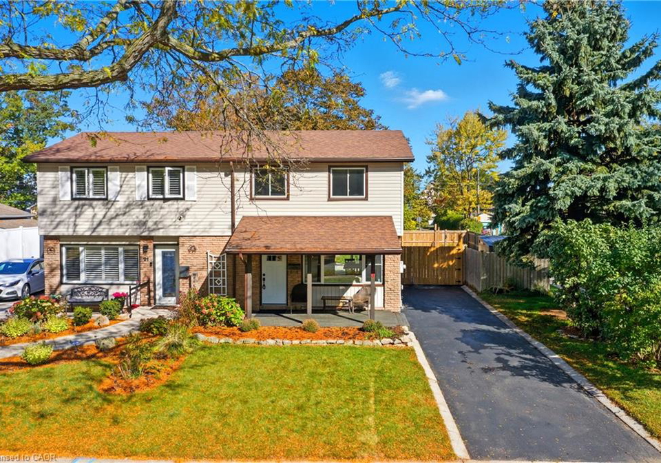 23-glengrove-avenue-grimsby-ontario-40775418