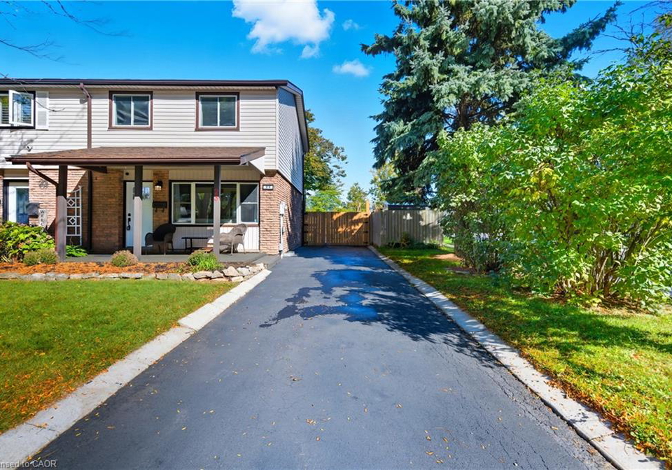 23-glengrove-avenue-grimsby-ontario-40775418