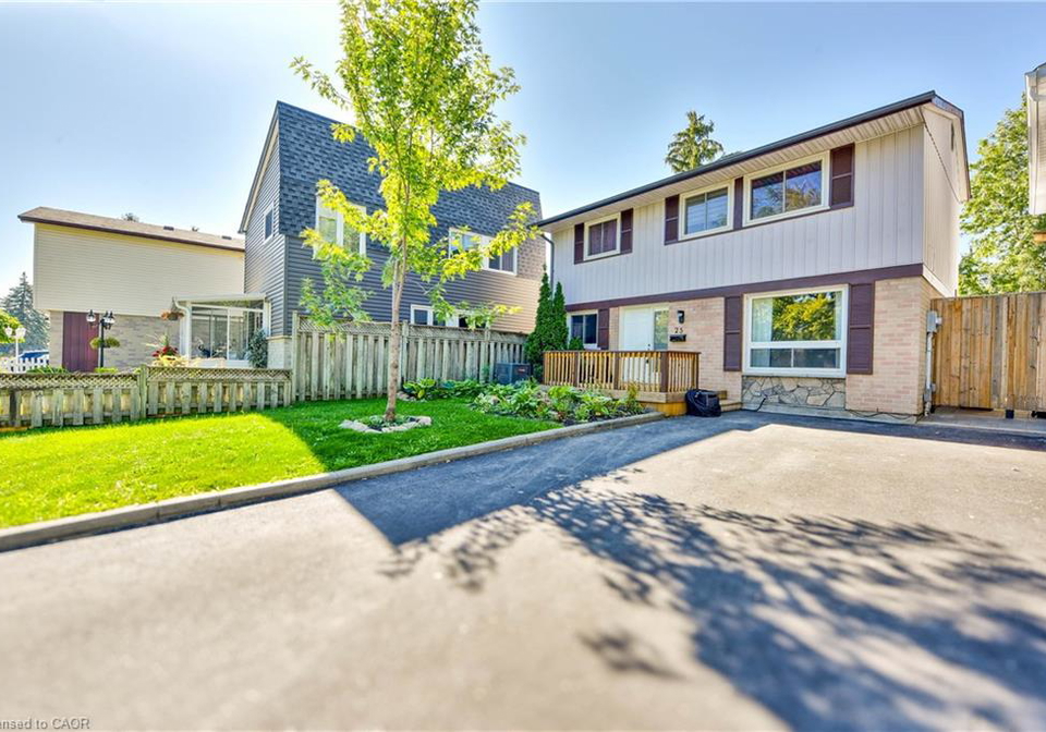 25-homer-square-brampton-ontario-40775466