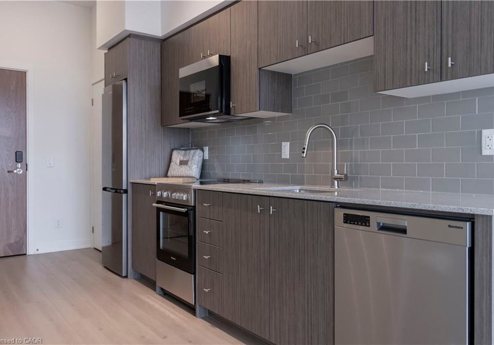 25-wellington-street-s-kitchener-ontario-40775479
