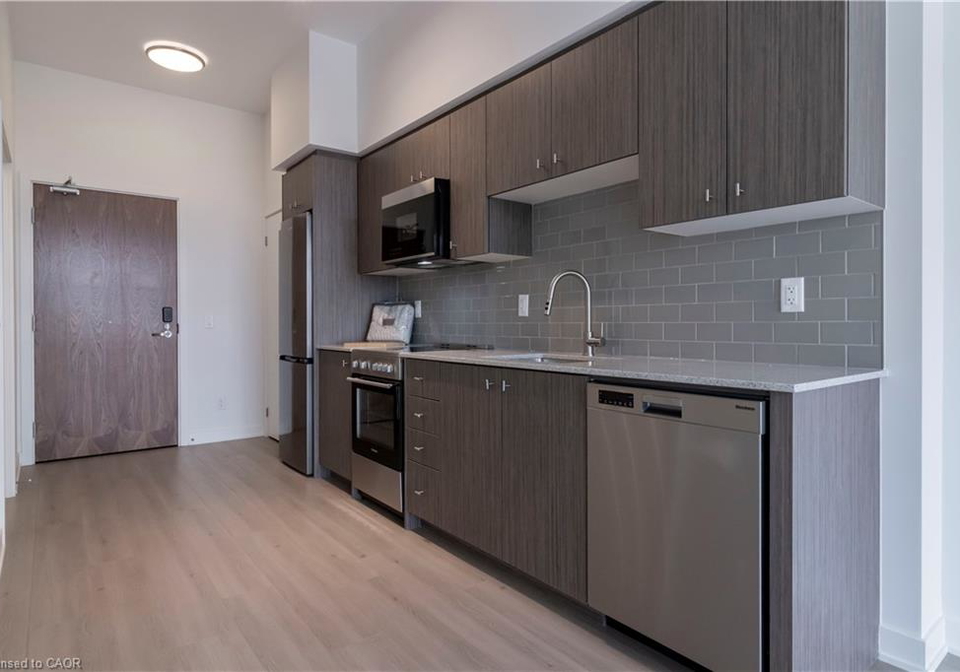 25-wellington-street-s-kitchener-ontario-40775479