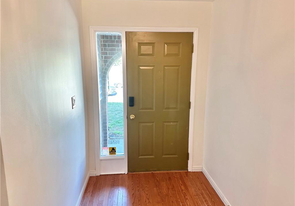 25-mergl-drive-port-dover-ontario-40775517