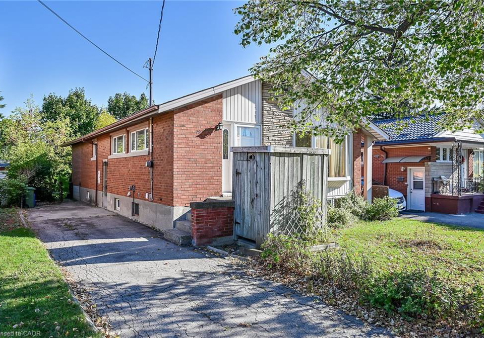 29-gildea-street-hamilton-ontario-40775540