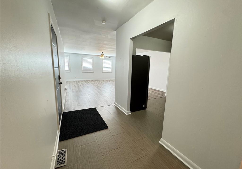 655-fennell-avenue-e-hamilton-ontario-40775551
