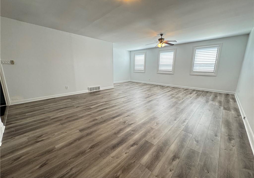 655-fennell-avenue-e-hamilton-ontario-40775551
