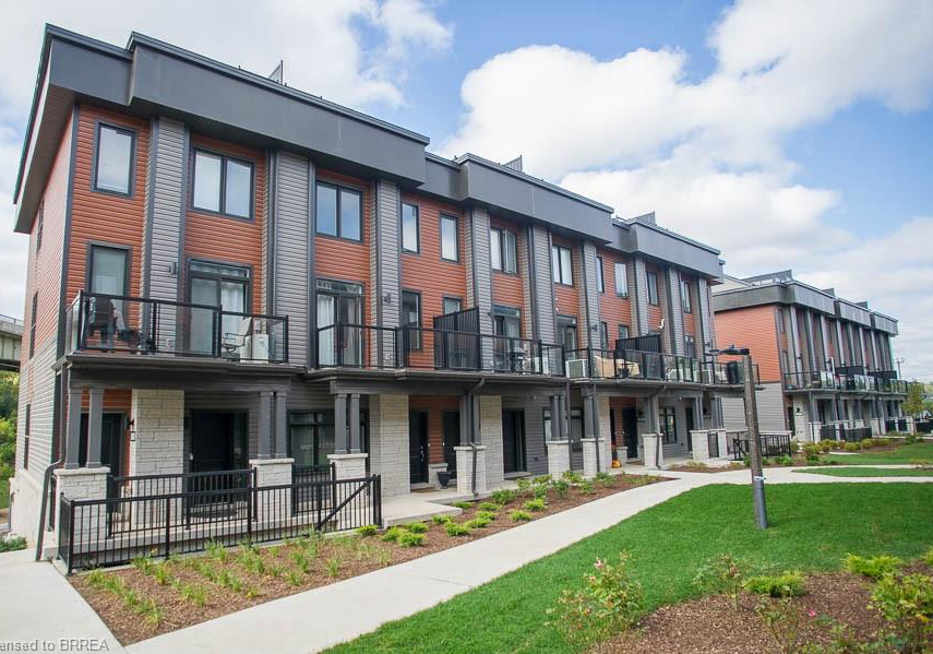 2-willow-street-paris-ontario-40775572