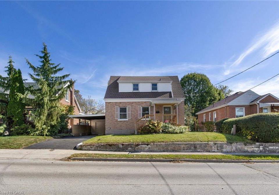 613-lowther-street-s-cambridge-ontario-40775579
