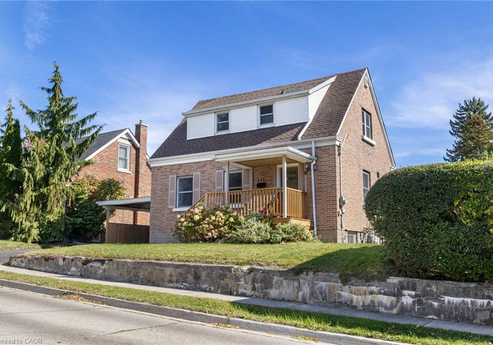 613-lowther-street-s-cambridge-ontario-40775579