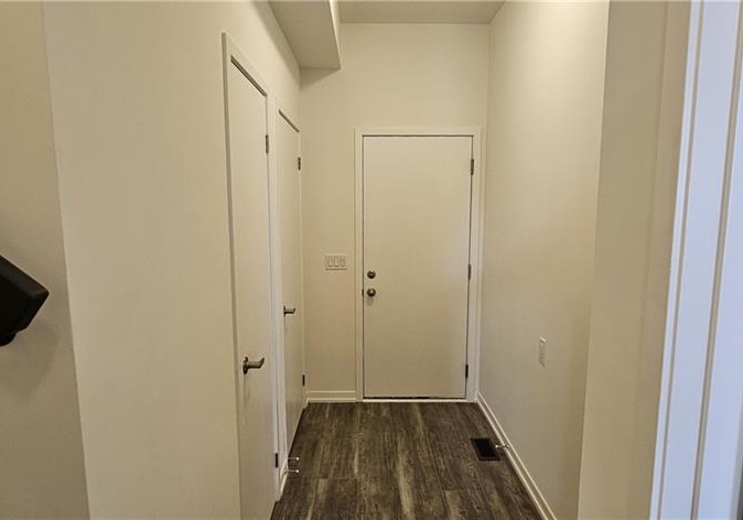 5-cleveland-common-cambridge-ontario-40775587