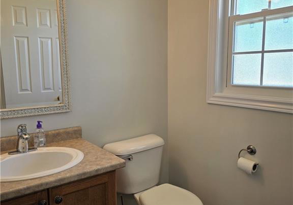 70-dahlia-street-kitchener-ontario-40775594