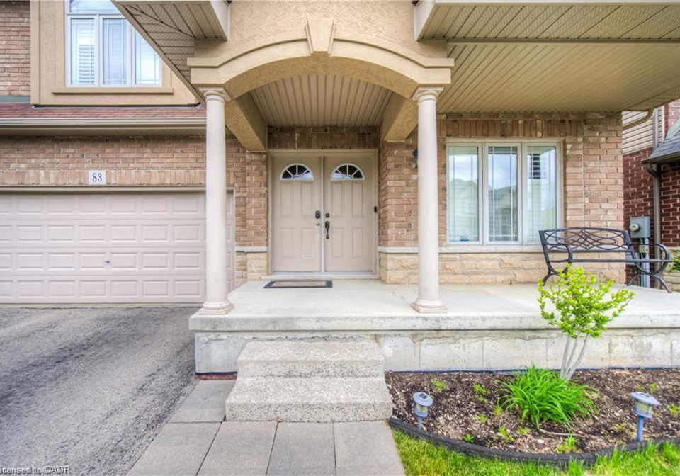 83-boulder-crescent-stoney-creek-ontario-40775597