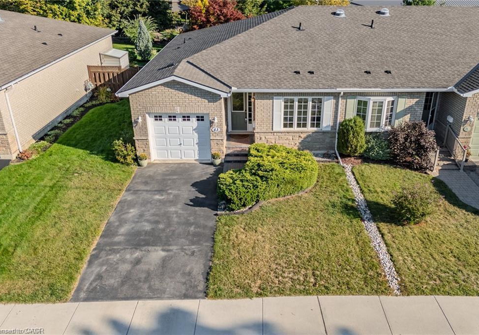 43-south-drive-simcoe-ontario-40775686