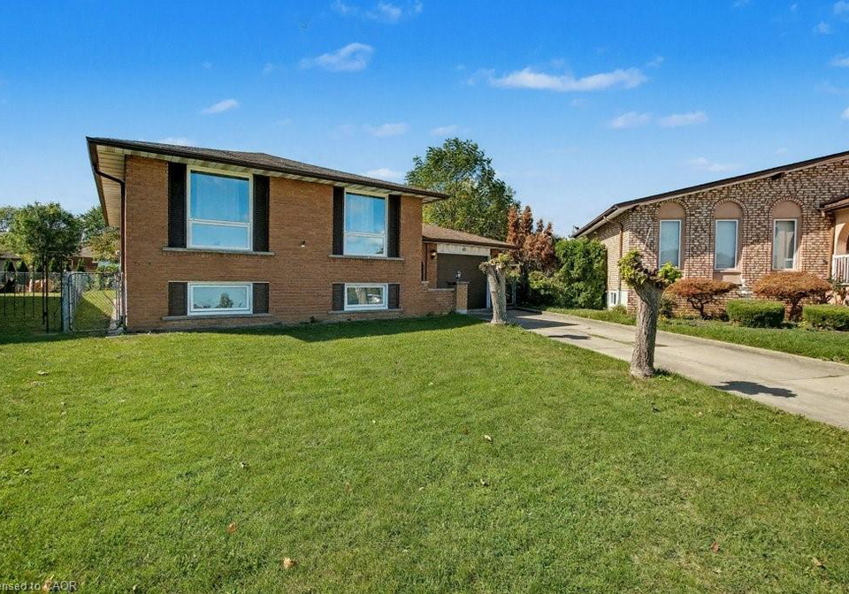 40-tara-court-hamilton-ontario-40775689