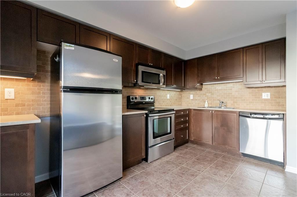 66-michigan-avenue-cambridge-ontario-40775787