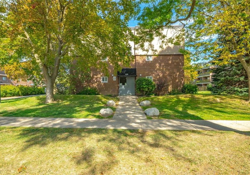 640-grey-street-brantford-ontario-40775808