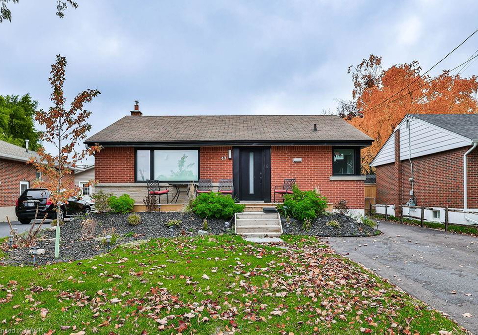 47-castlefield-drive-hamilton-ontario-40775846