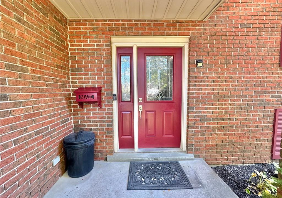 21-carriage-road-simcoe-ontario-40775891