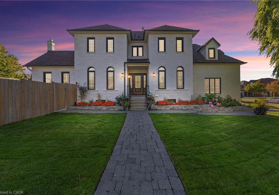 28-fenwick-place-waterdown-ontario-40775893
