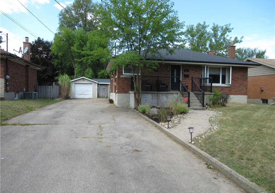 26-terrance-drive-brantford-ontario-40775950