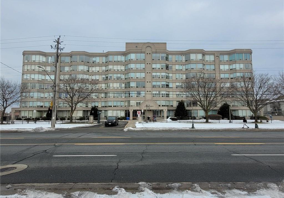 495-highway-8-hamilton-ontario-40775956