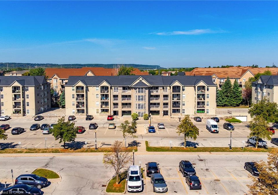1441-walkers-line-burlington-ontario-40776000