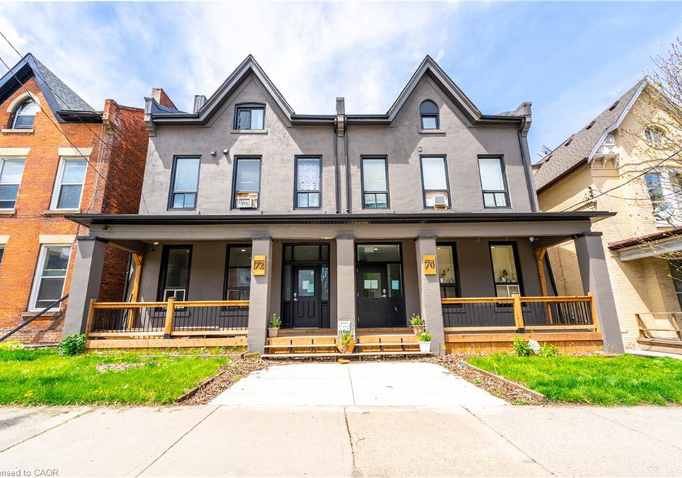 70-victoria-avenue-s-hamilton-ontario-40776012